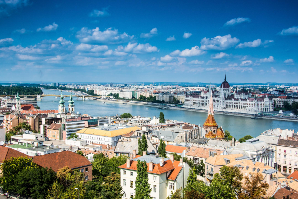 Reason to live in Hungary as Digital Nomads | Expliafiles